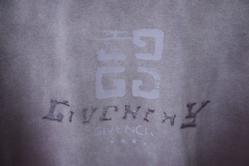 Givenchy T-Shirts